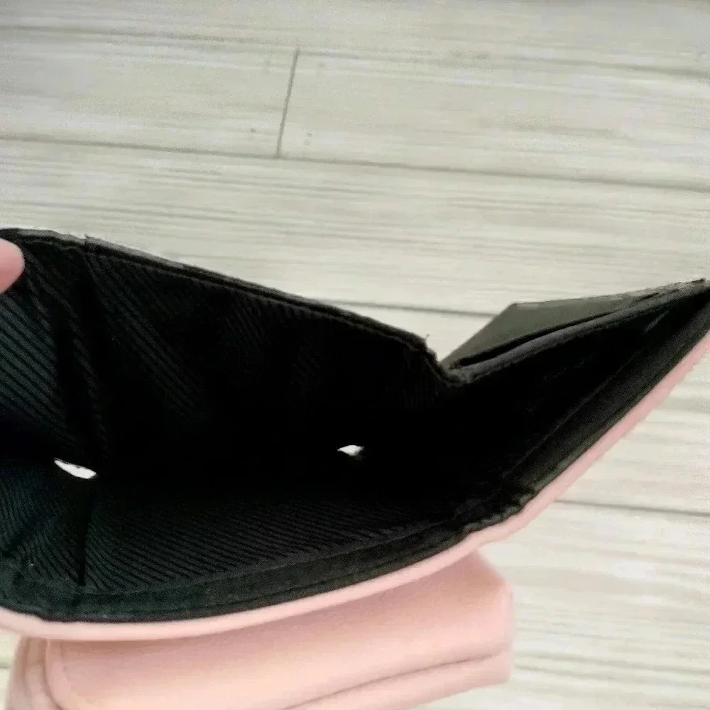 Tahari Pink Small Wallet Snap Zipper Closure